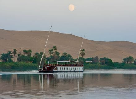 Best luxury Nile cruise- Top Class Egypt Travel