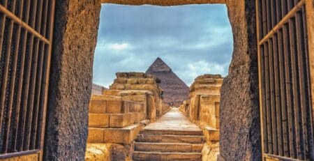 Valley Temple of Khafre - Top Class Egypt Travel
