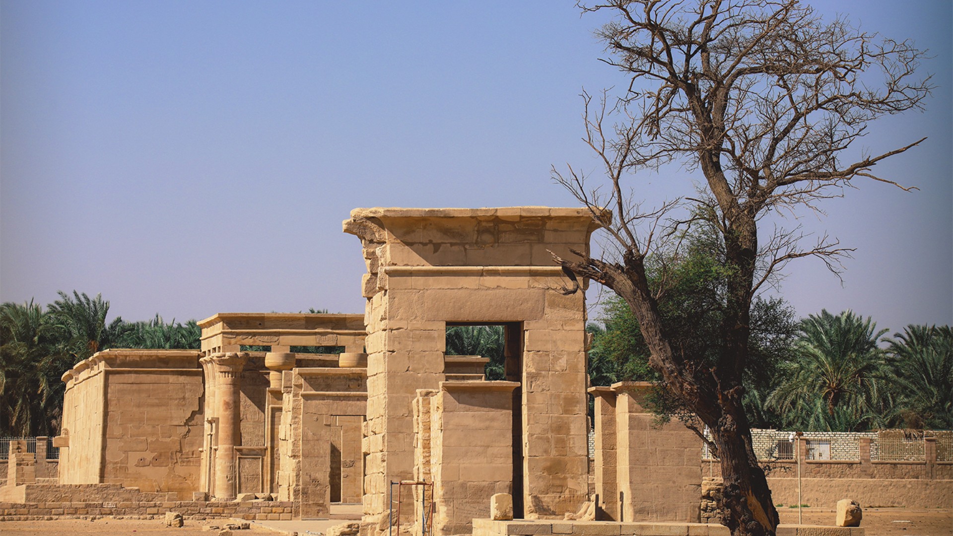 kharga oasis, Qasr al-Zayyan Top Class Egypt Travel
