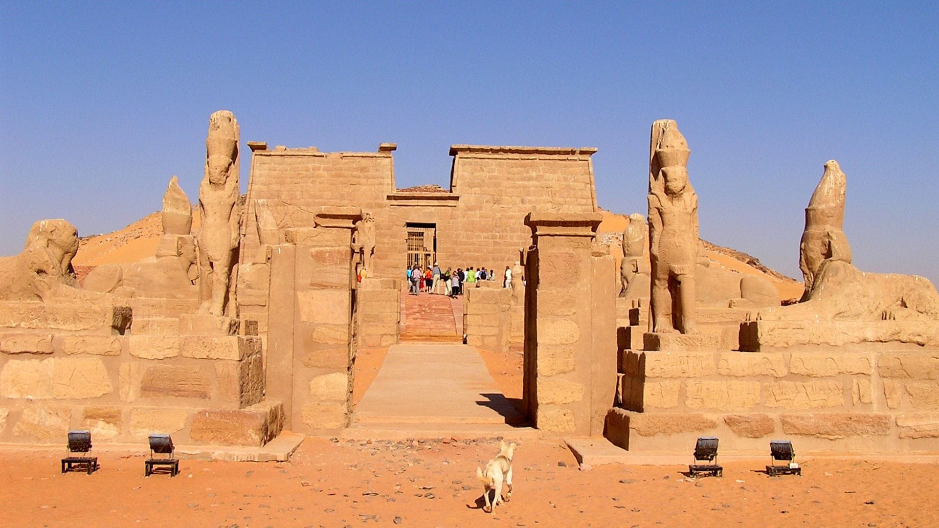 Temple of Hibis - Wadi Es Sebua Temple - Top Class Egypt Travel