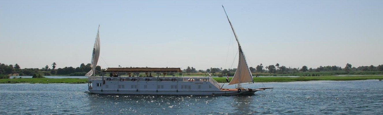Amoura Dahabeya – crociera sul Nilo