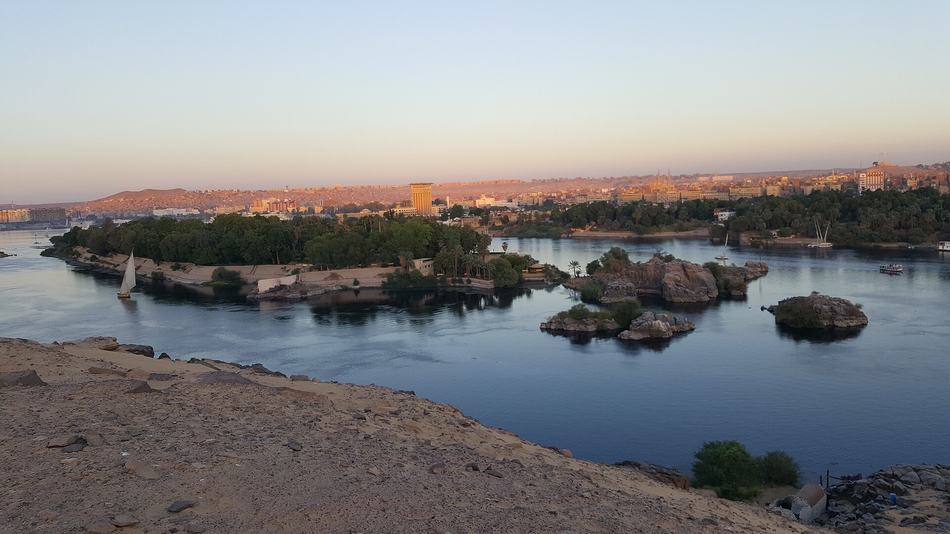 Classic Nile Cruise: The Timeless Journey from Aswan to Luxor