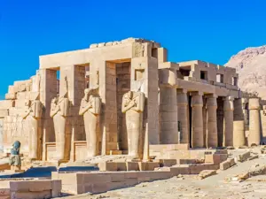 10 top attractions in luxor 47893