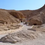 Valley of Queens 4