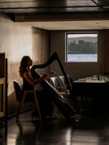 historia nile cruise harpist fine dining