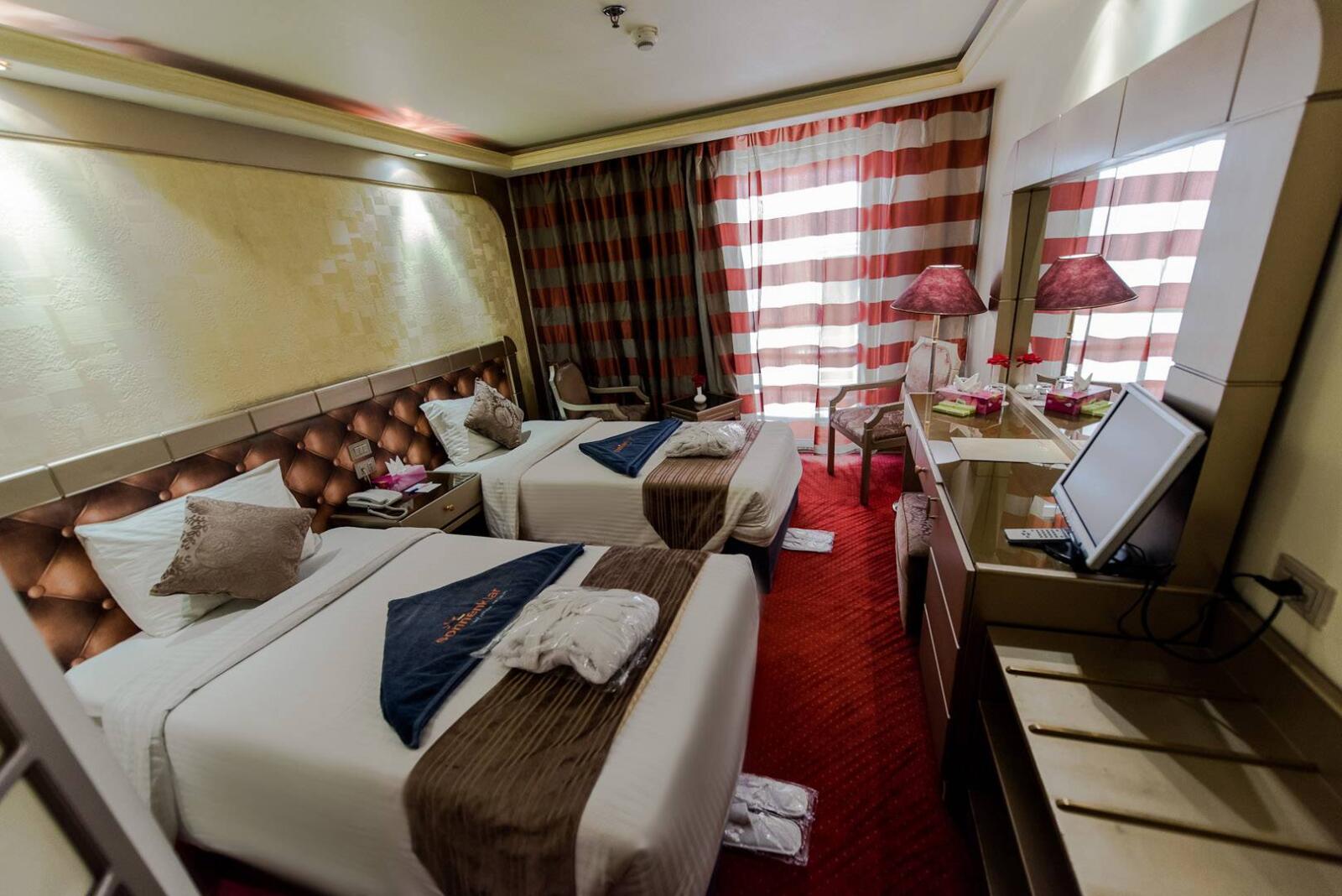 Deluxe Cabins with Private Terrace